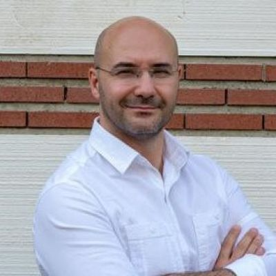 Emre Erdem Emre Erdem