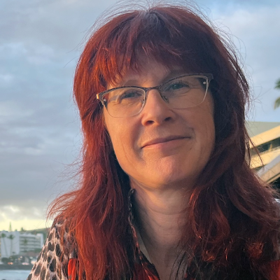 Dr. Julia Tomlinson Dr. Julia Tomlinson