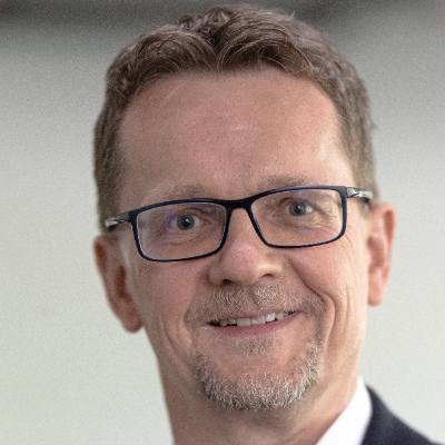 Dr. Dirk Bredenbröker Dr. Dirk Bredenbröker